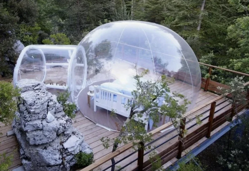 bubble clear tent